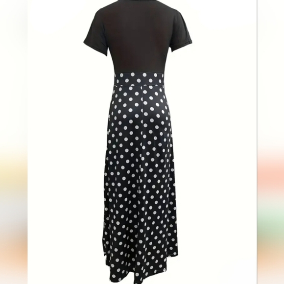 🐾Elegant Plus Size Black and White Polka Dot Dress - Picture 3 of 7
